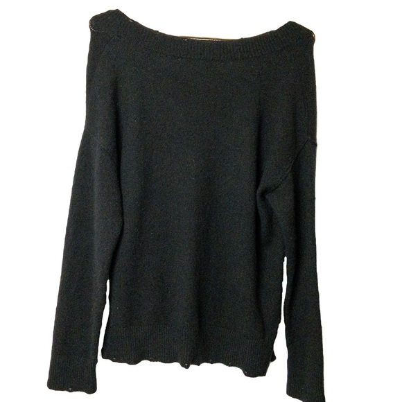 ❌ SOLD ❌ MELROSE AND MARKET V-Neck Sweater - Picture 2 of 4